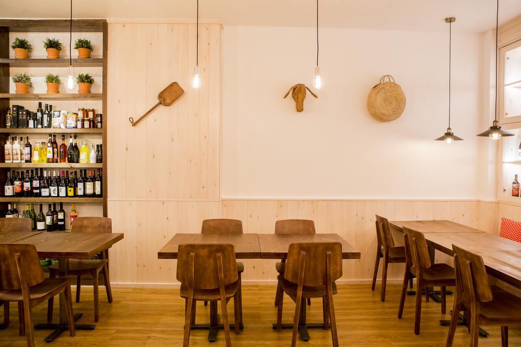 Hostal La Creu Móra d’Ebre Kültér fotó